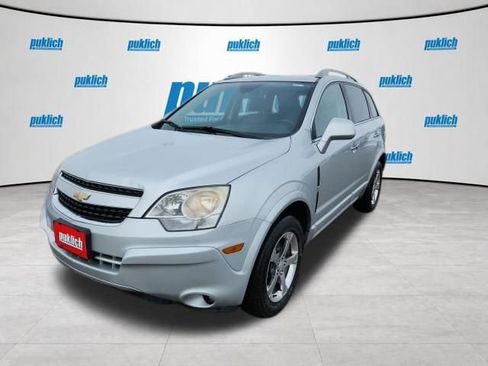 Used 2012 Chevrolet Captiva Sport LTZ AWD/4WD image 3