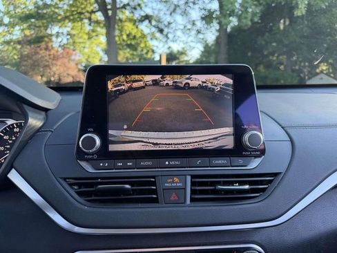 Used 2020 Nissan Altima 2.5 SV FWD image 23