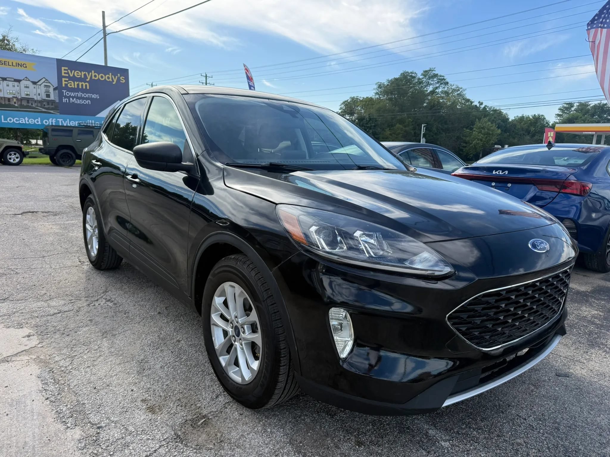 Used 2022 Ford Escape SE FWD image 8