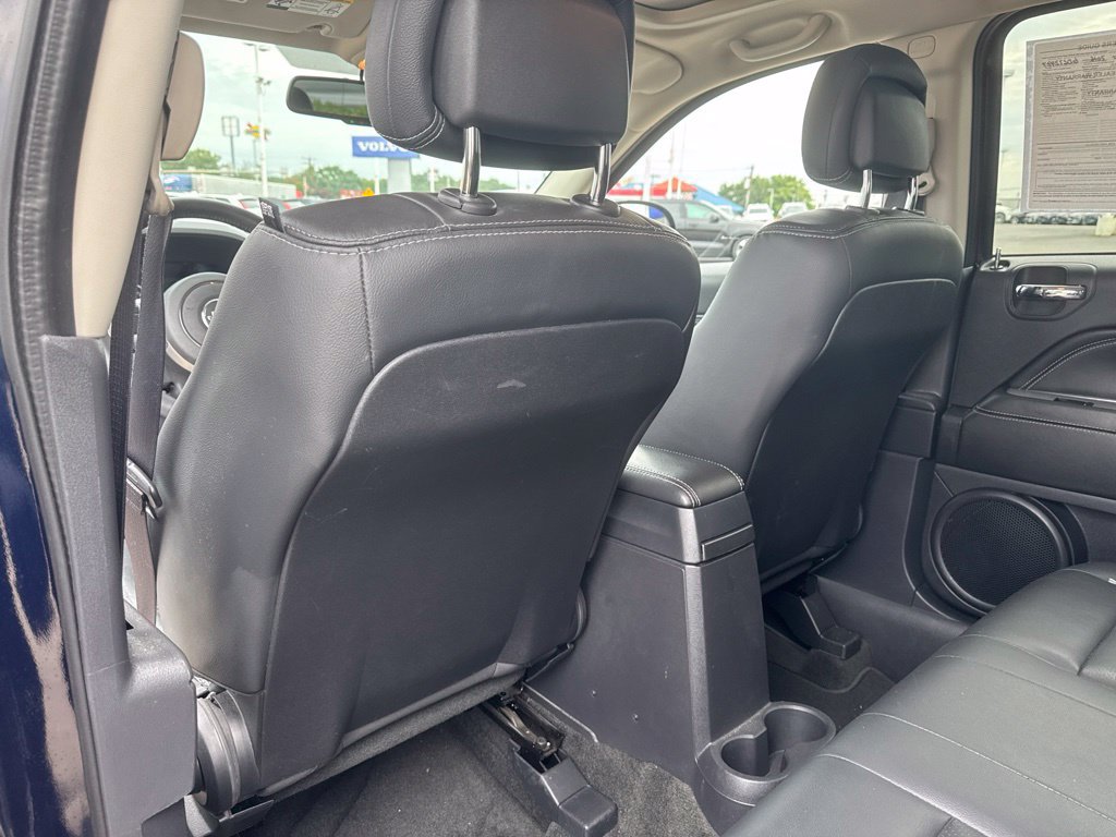 Used 2016 Jeep Compass High Altitude AWD/4WD image 22