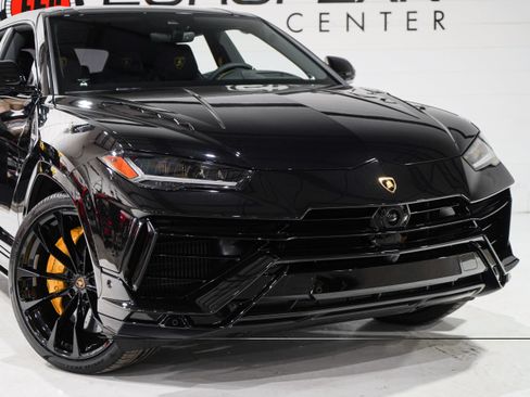 Used 2024 Lamborghini Urus S AWD/4WD image 26