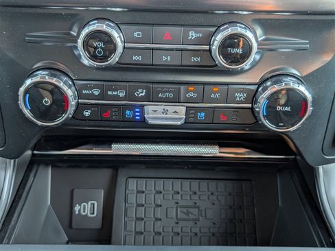 New 2026 Ford F150 Lariat w/ Equipment Group 501A Mid image 19