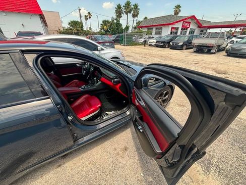 Used 2019 Alfa Romeo Giulia Ti Sport w/ Quick Order Package 22S Sport AWD/4WD image 3