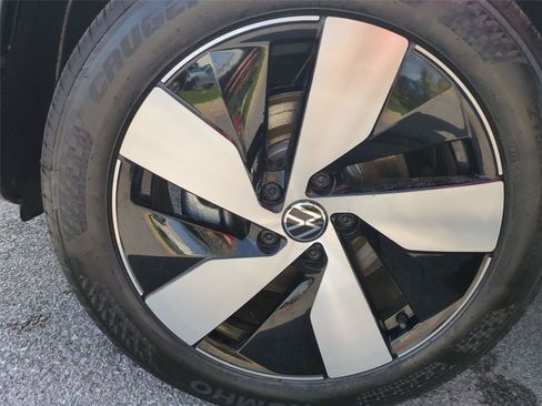 New 2026 Volkswagen Taos S AWD/4WD image 21