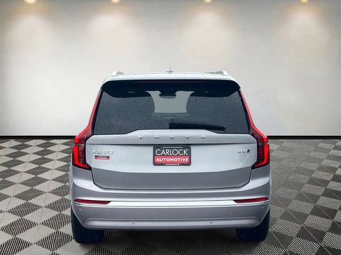 Certified 2026 Volvo XC90 B5 Plus AWD/4WD image 4