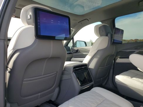 New 2026 Cadillac Escalade IQL Sport 1 w/ LPO, Floor Liner Package image 21