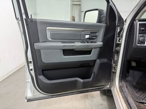 Used 2017 RAM 1500 Big Horn image 9