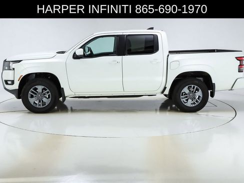 Used 2025 Nissan Frontier SV w/ SV Convenience Package image 39