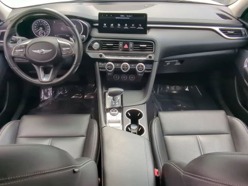 Used 2022 Genesis G70 2.0T image 15