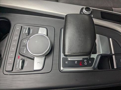 Used 2017 Audi A4 2.0T Prestige w/ Prestige Package image 17