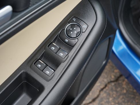 Used 2024 Ford Edge SE image 18