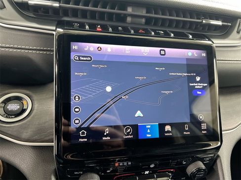 Used 2021 Jeep Grand Cherokee L Limited image 14