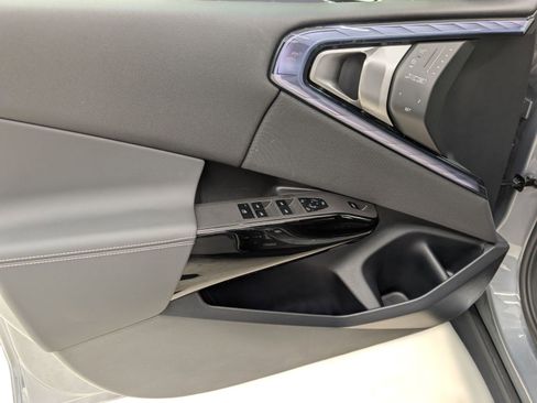 New 2026 BMW X3 xDrive30 w/ Premium Package image 14