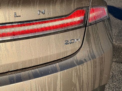 Used 2019 Lincoln MKZ Reserve image 14