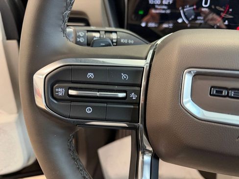 New 2026 GMC Terrain Denali image 17