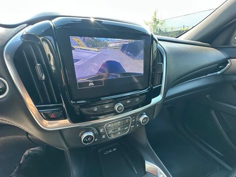 Used 2024 Chevrolet Traverse LT w/ LPO, Cargo Package AWD/4WD image 20