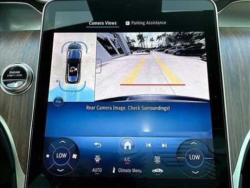 Used 2026 Mercedes-Benz GLC 300 image 23