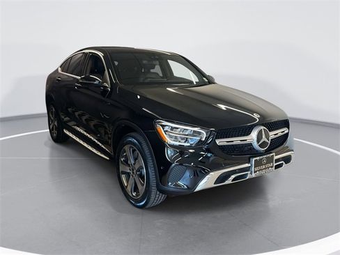 Certified 2022 Mercedes-Benz GLC 300 4MATIC Coupe image 3