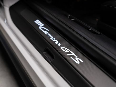 Used 2026 Porsche 911 Carrera GTS RWD image 5