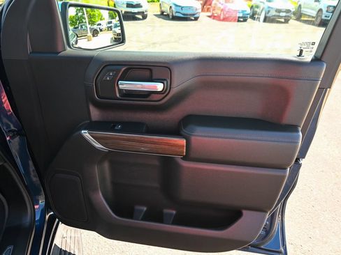 Used 2019 Chevrolet Silverado 1500 LT w/ All-Star Edition AWD/4WD image 26