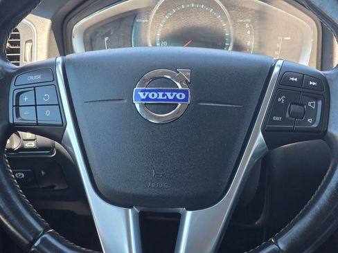 Used 2015 Volvo V60 T5 Premier FWD image 17