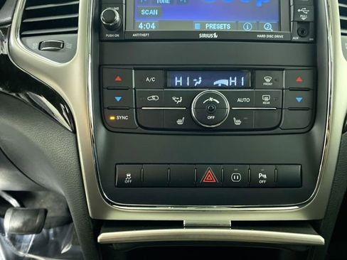 Used 2012 Jeep Grand Cherokee Laredo image 10