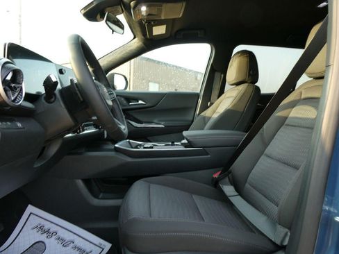 New 2027 Chevrolet Equinox LT AWD/4WD image 15