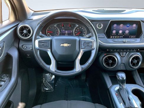 Used 2020 Chevrolet Blazer LT image 5