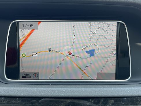 Used 2014 Mercedes-Benz E 350 Sedan image 5