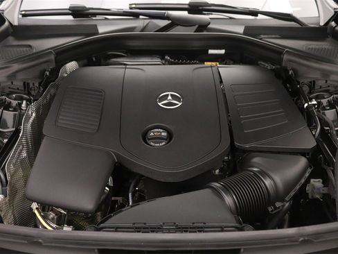 New 2026 Mercedes-Benz GLC 300 image 11