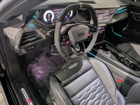 New 2026 Audi RS e-tron GT performance image 3