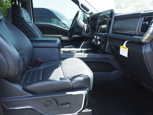 Used 2024 Ford F350 Platinum image 25