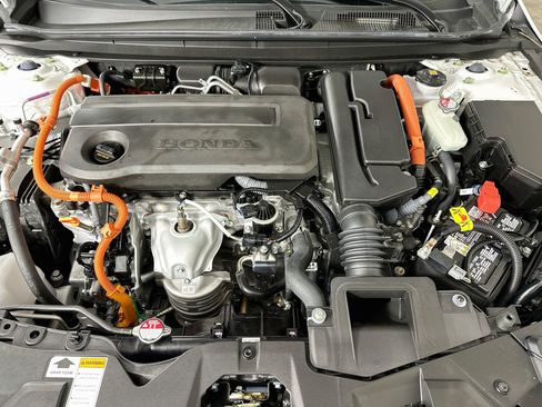 Used 2025 Honda Accord EX-L image 32
