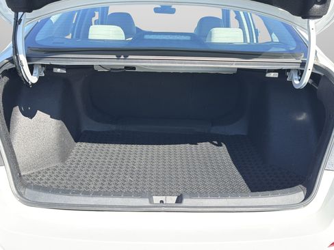 Used 2024 Honda Civic Touring image 33