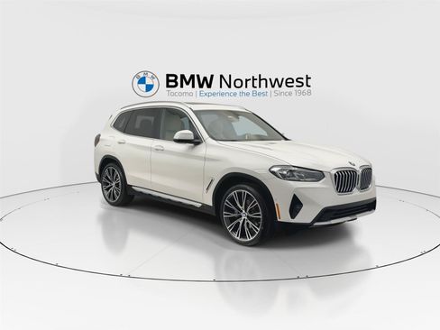 Used 2023 BMW X3 xDrive30i w/ Premium Package w/ZPA AWD/4WD image 6