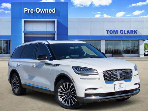 Used 2022 Lincoln Aviator Reserve w/ Class IV Trailer Tow Package image 1