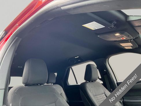 Used 2020 Ford Explorer XLT AWD/4WD image 20