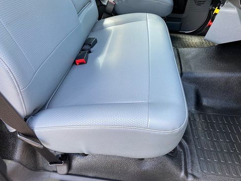 Used 2026 Ford F650 2WD Regular Cab Super Duty image 32