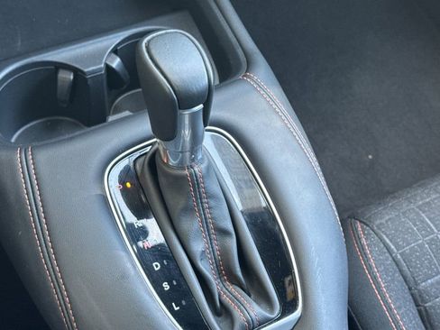 Certified 2025 Honda HR-V Sport image 23
