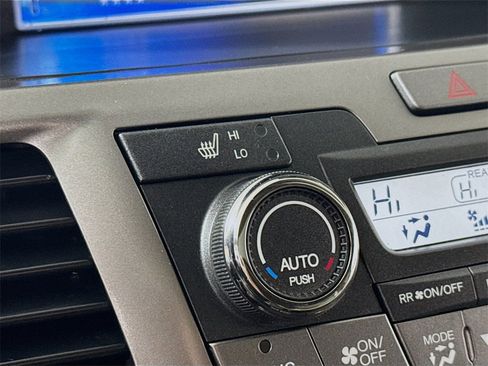 Used 2016 Honda Odyssey EX-L image 19