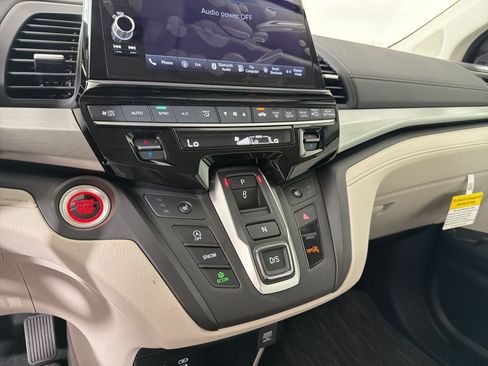 New 2026 Honda Odyssey EX-L image 24