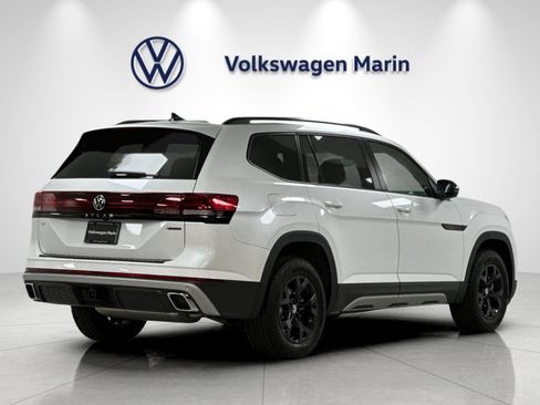 New 2026 Volkswagen Atlas Peak Edition AWD/4WD image 5