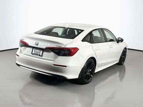 Used 2023 Honda Civic Sport image 7