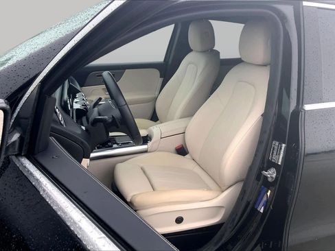 Certified 2021 Mercedes-Benz GLA 250 image 8