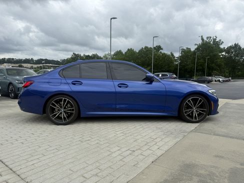 Used 2021 BMW 330i Sedan w/ M Sport Package RWD image 7