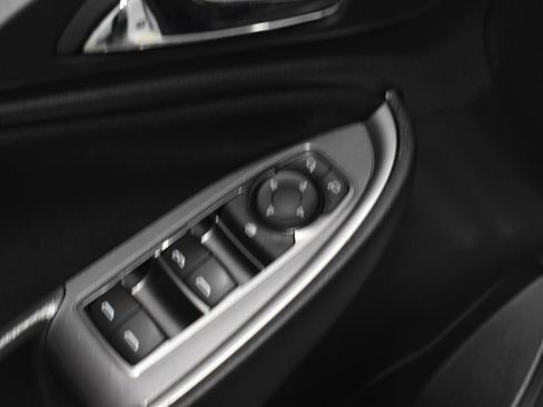 Used 2024 Chevrolet Malibu LT FWD image 12