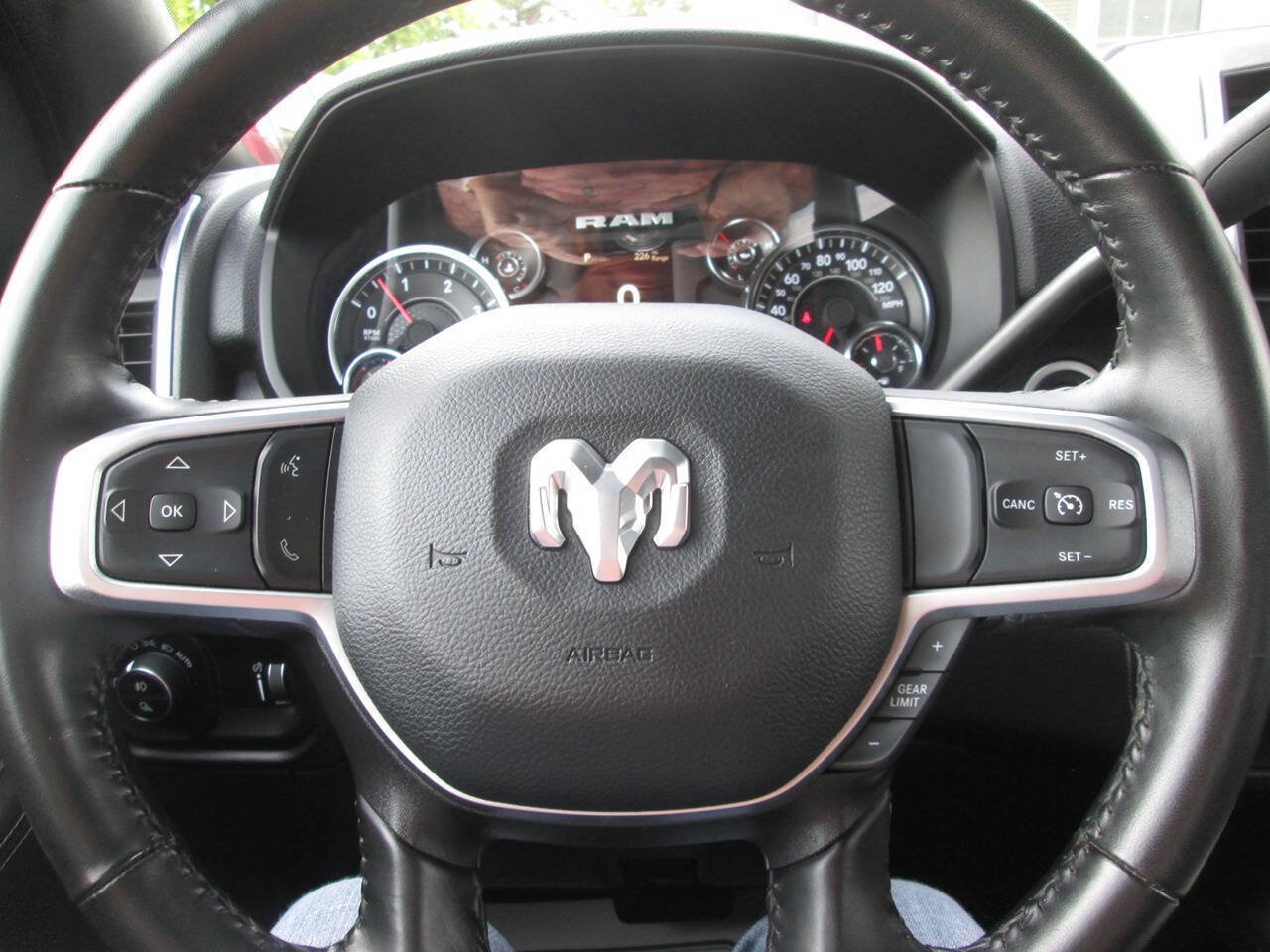 Used 2024 RAM 2500 Big Horn w/ Off Road Package AWD/4WD image 29