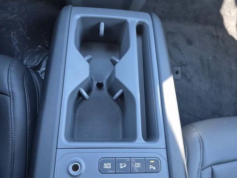 New 2026 Kia EV9 Wind image 9