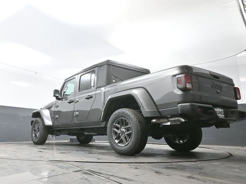 New 2026 Jeep Gladiator Sport image 51
