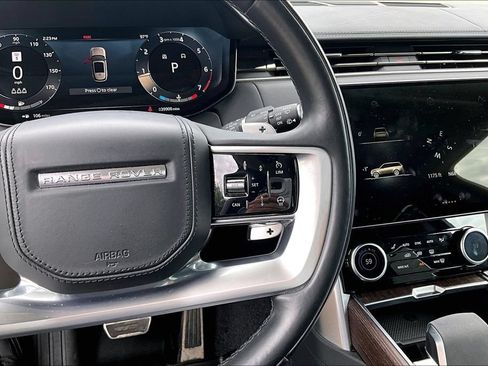 Used 2023 Land Rover Range Rover Autobiography AWD/4WD image 21